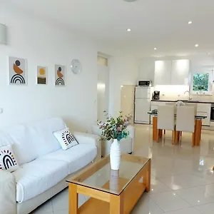  Apartment Anna