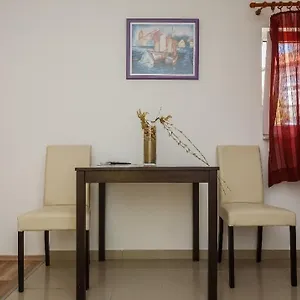  Apartment Nala