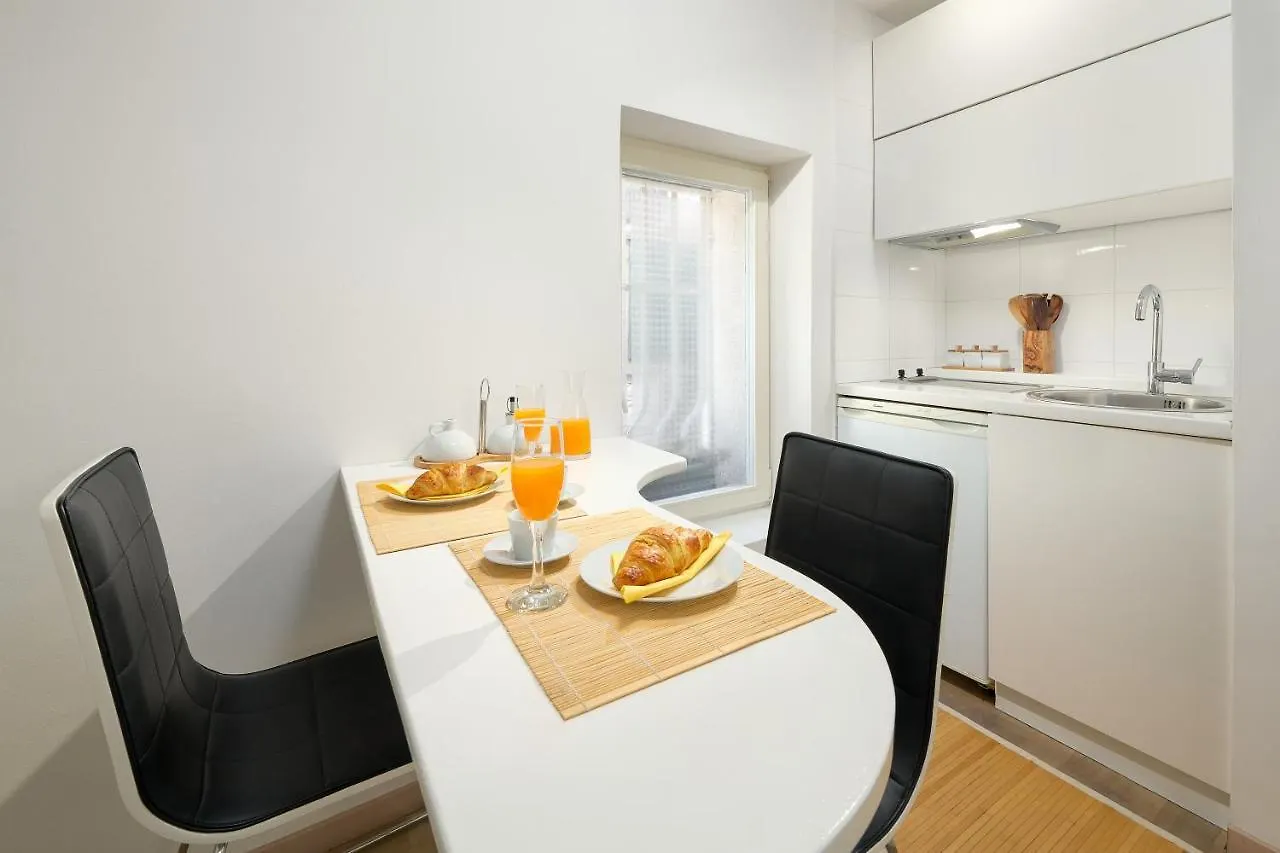 Sun Spalato Bello Apartment Split